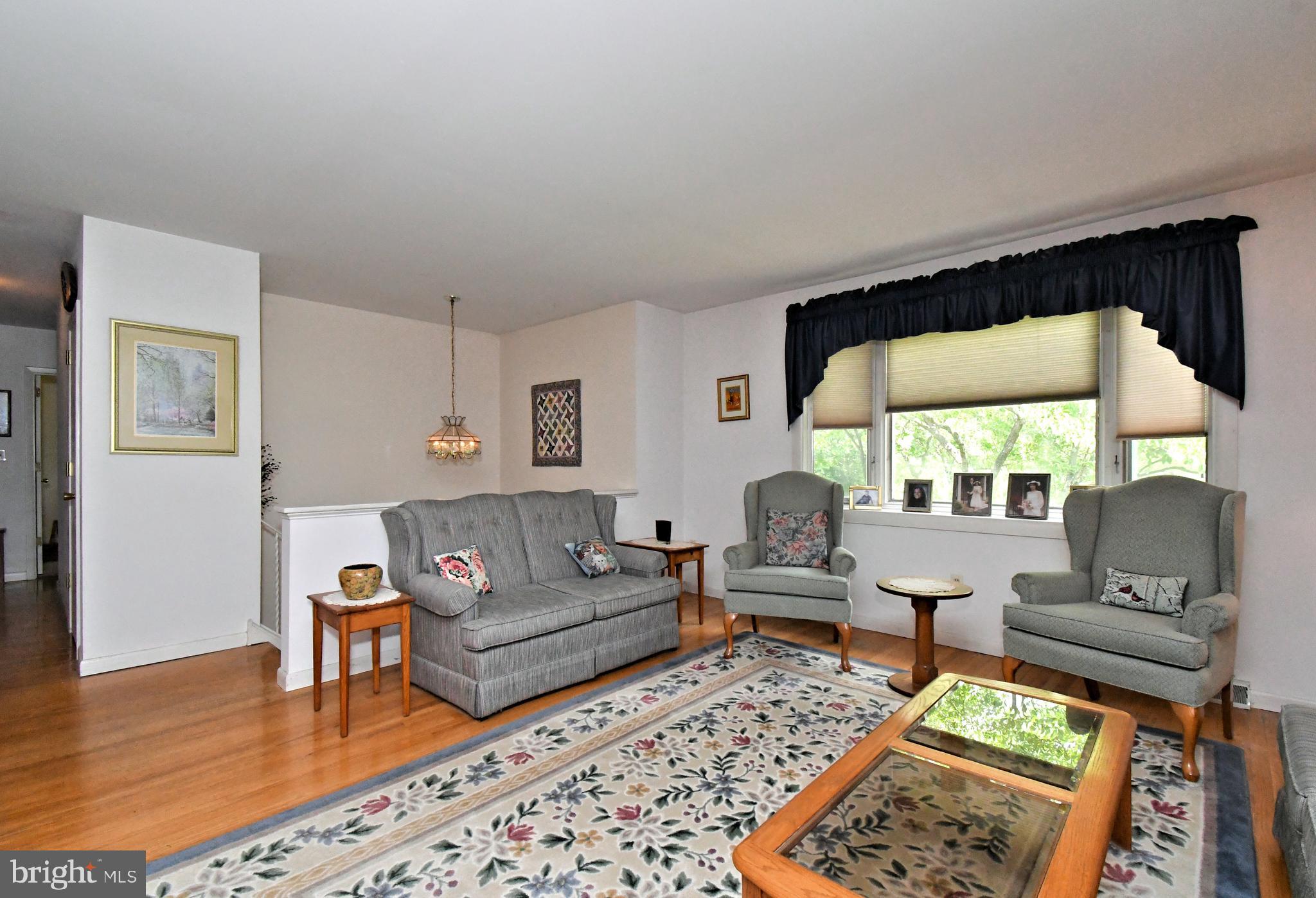 ASHLAND MEADOWS - Residential