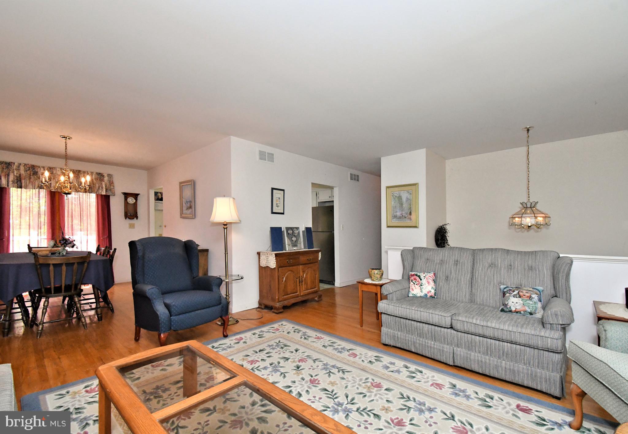 ASHLAND MEADOWS - Residential