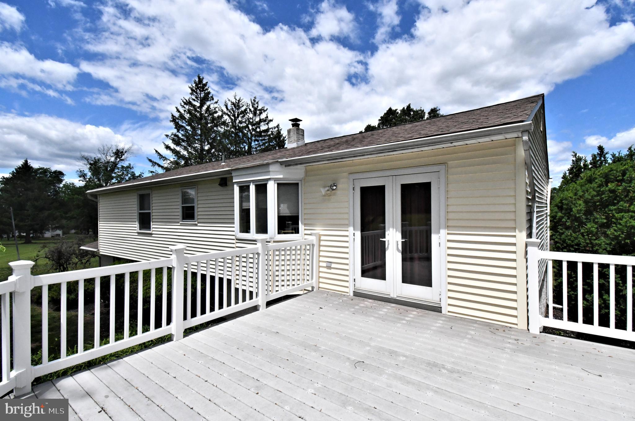 ASHLAND MEADOWS - Residential