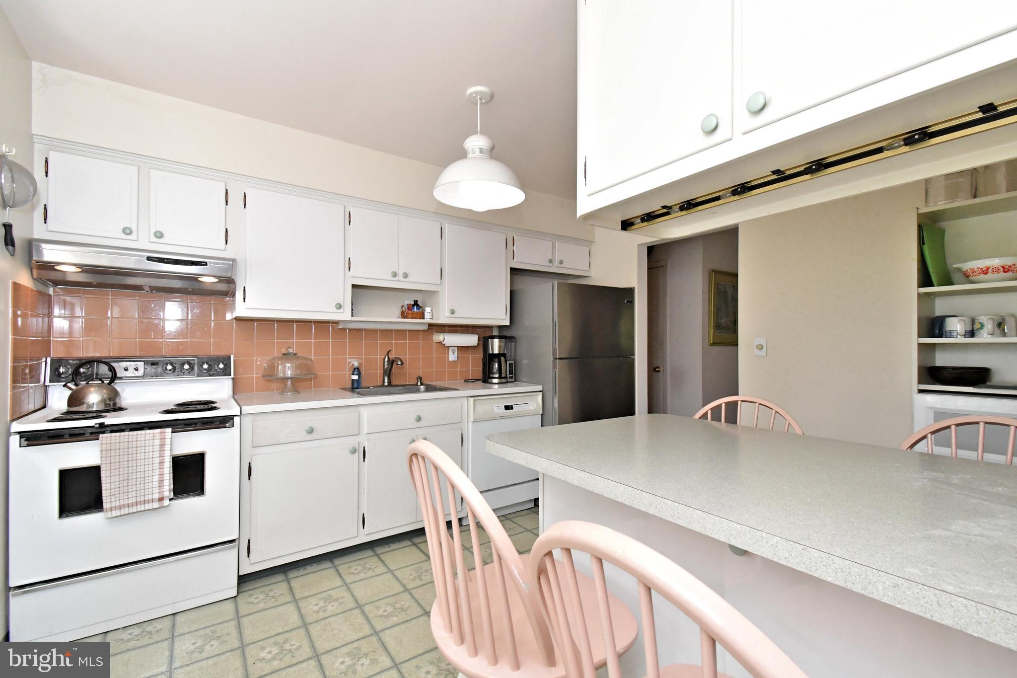 ASHLAND MEADOWS - Residential