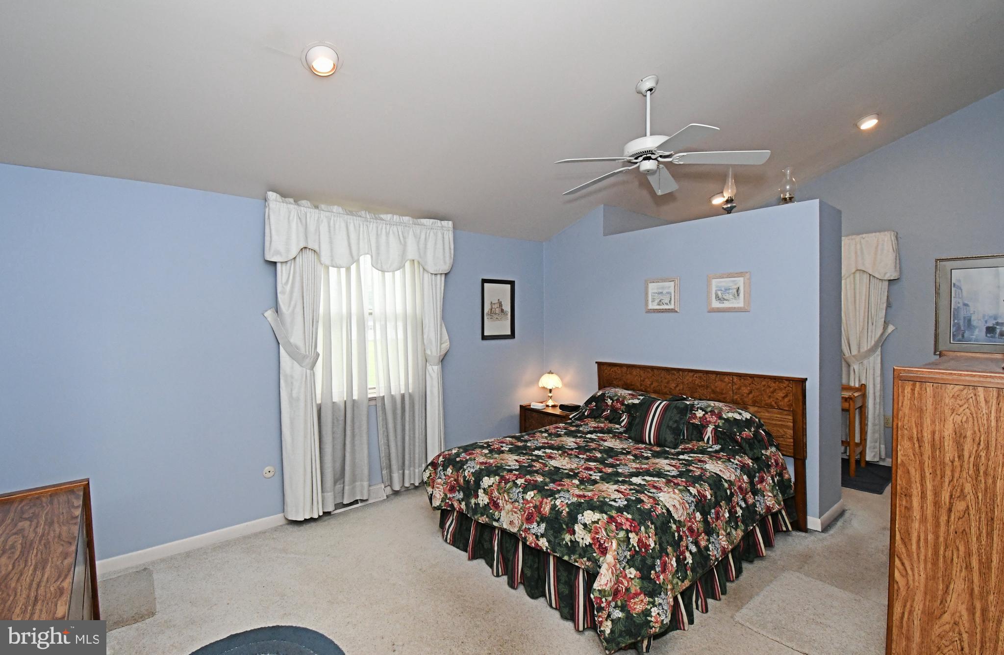 ASHLAND MEADOWS - Residential