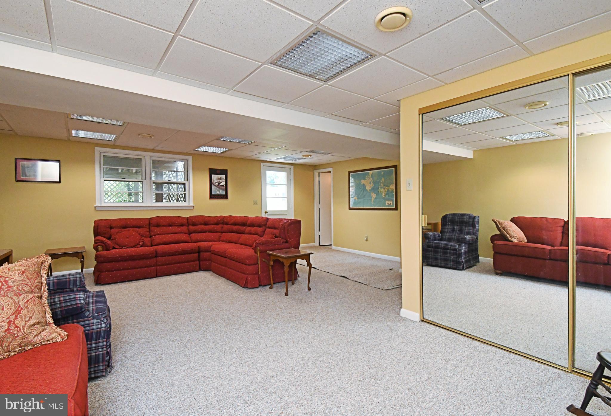ASHLAND MEADOWS - Residential
