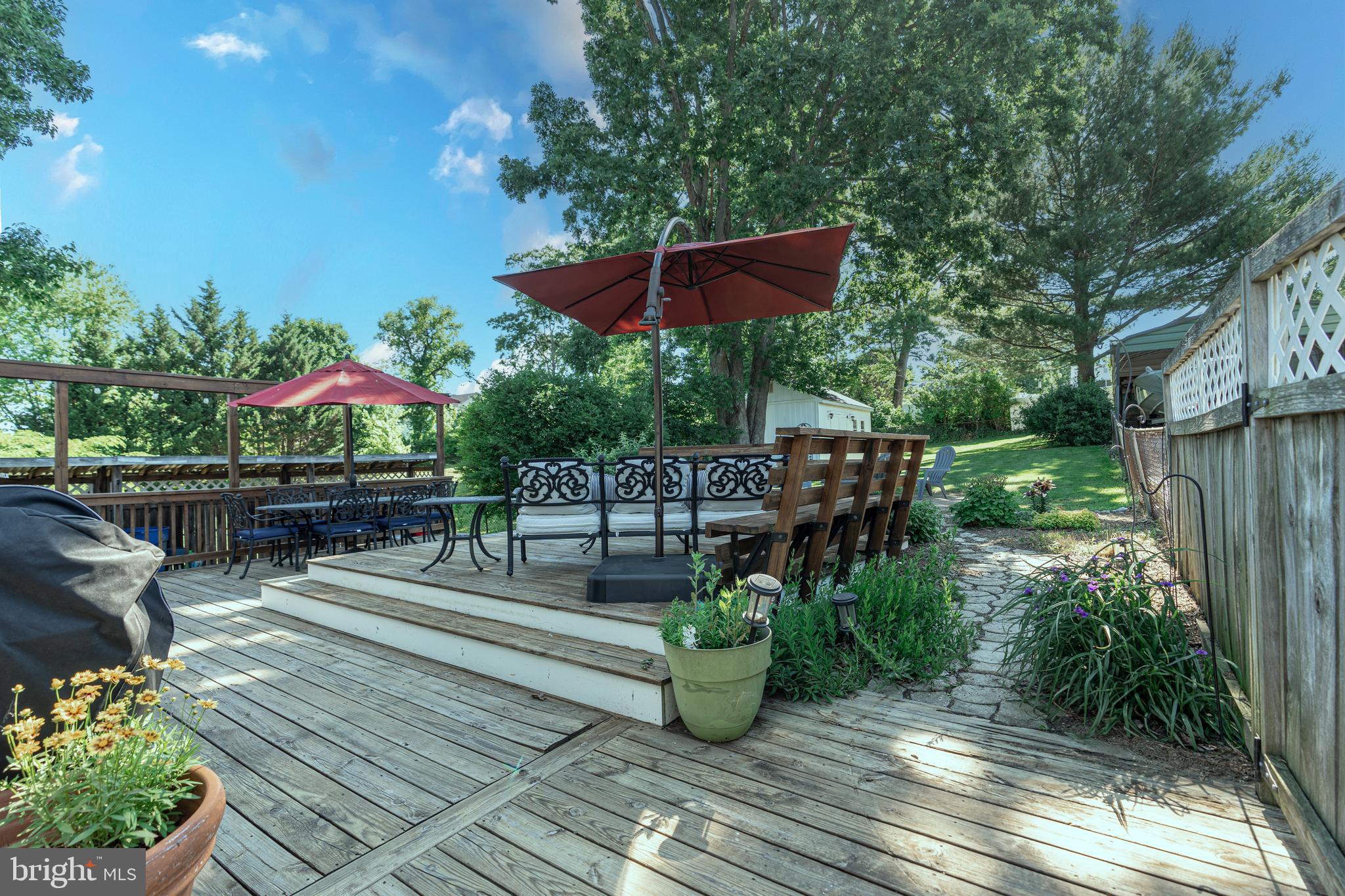CARNEY GROVE - Residential