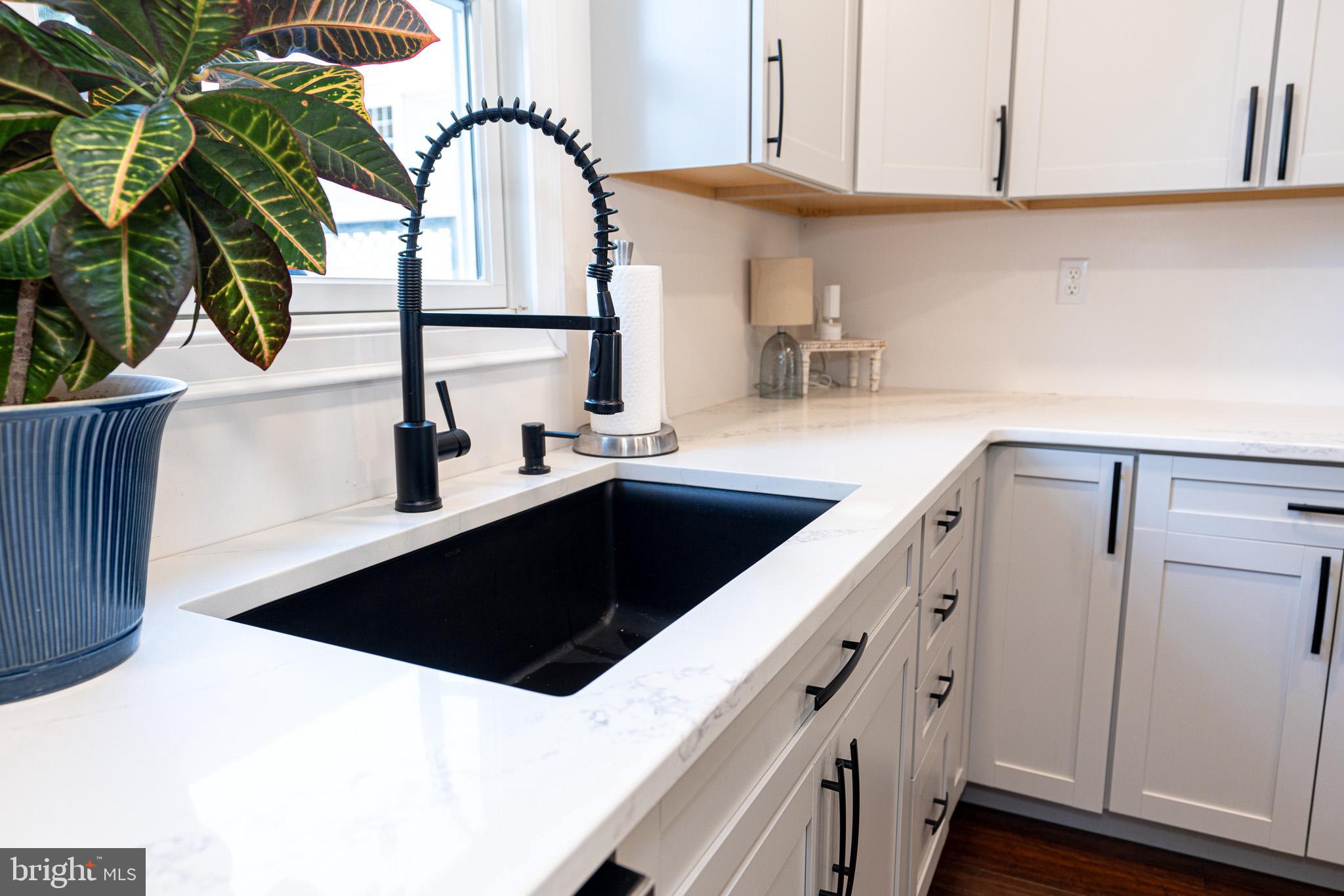 CARNEY GROVE - Residential