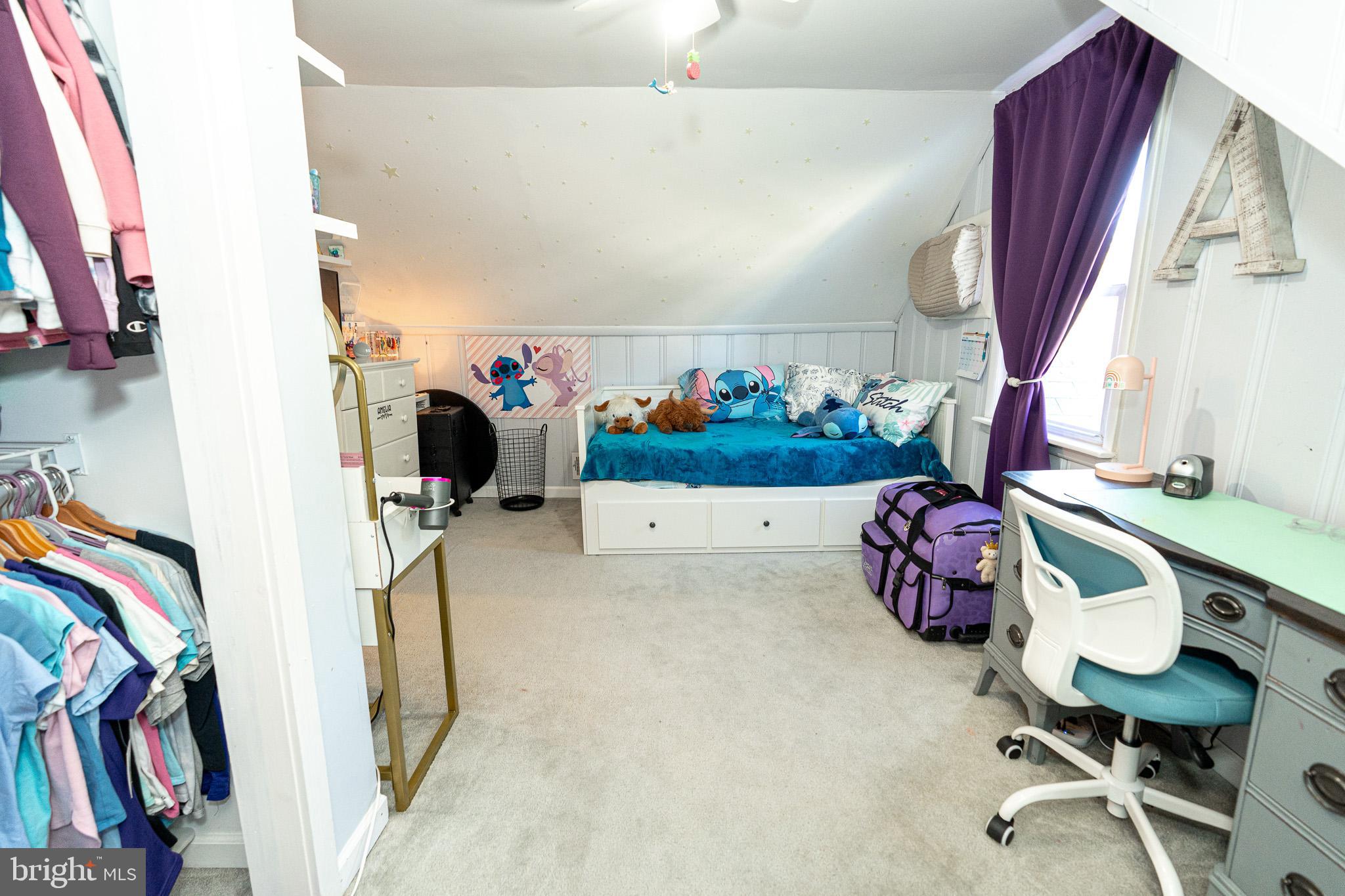 CARNEY GROVE - Residential