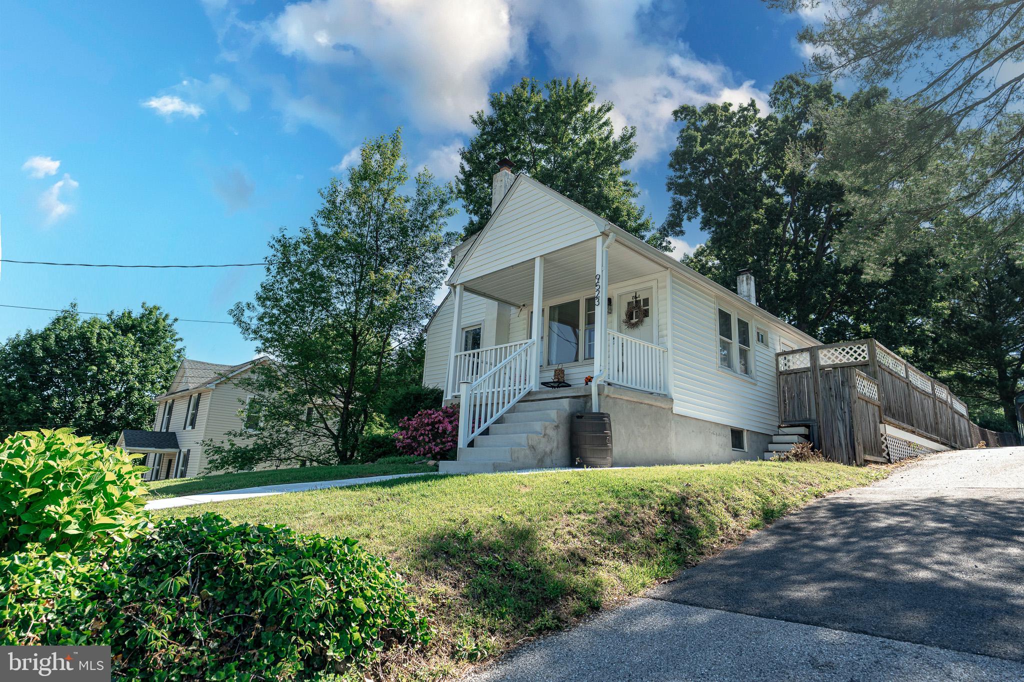CARNEY GROVE - Residential