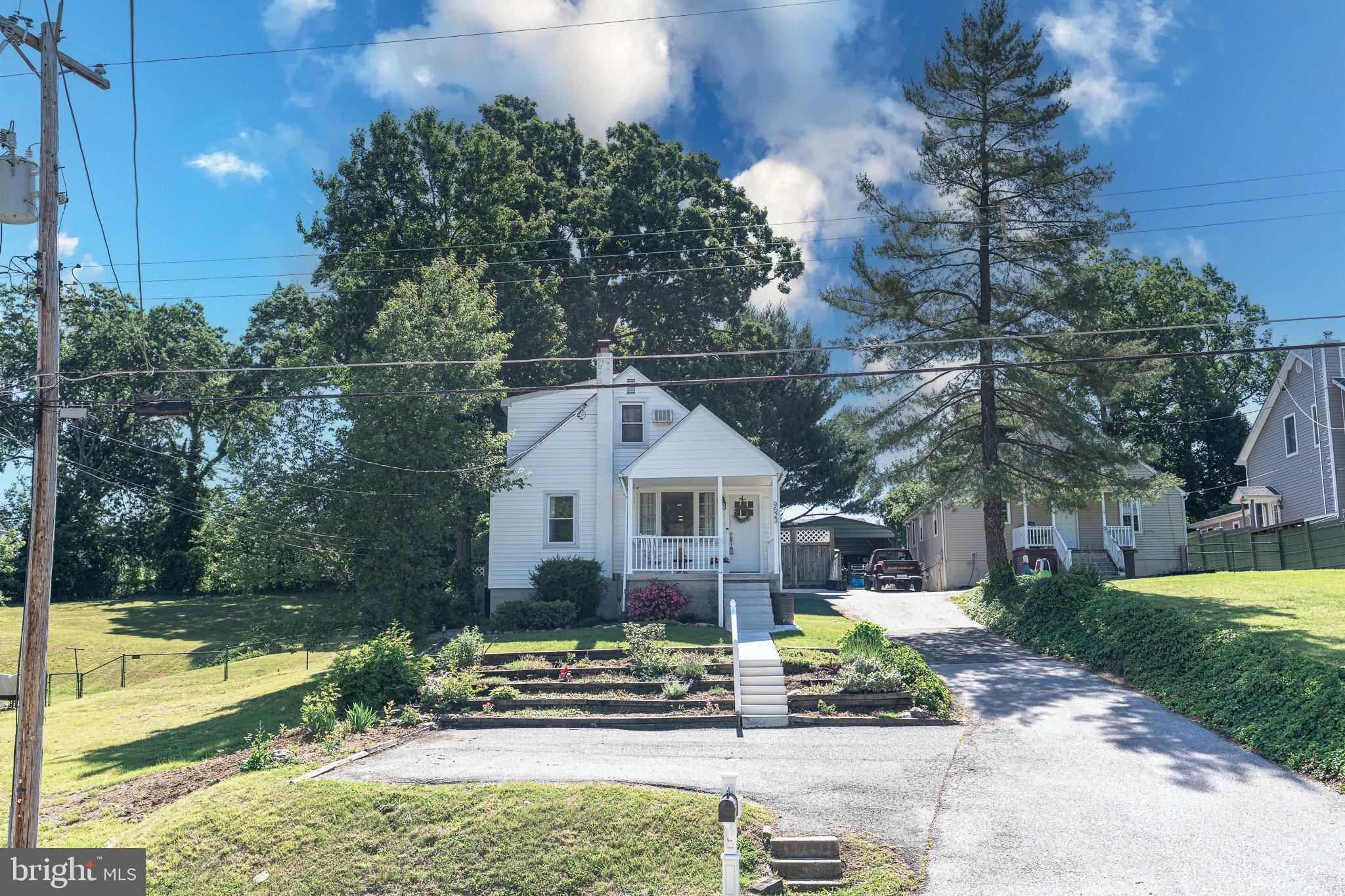 CARNEY GROVE - Residential