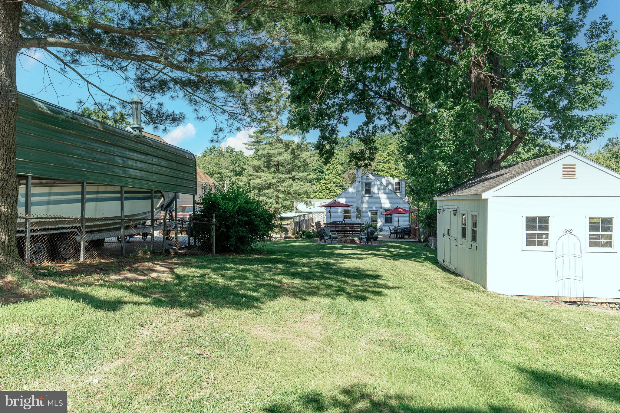 CARNEY GROVE - Residential