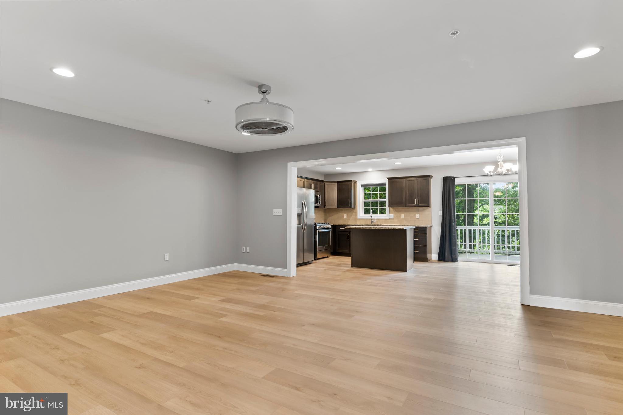 LOCUST RIDGE - Residential