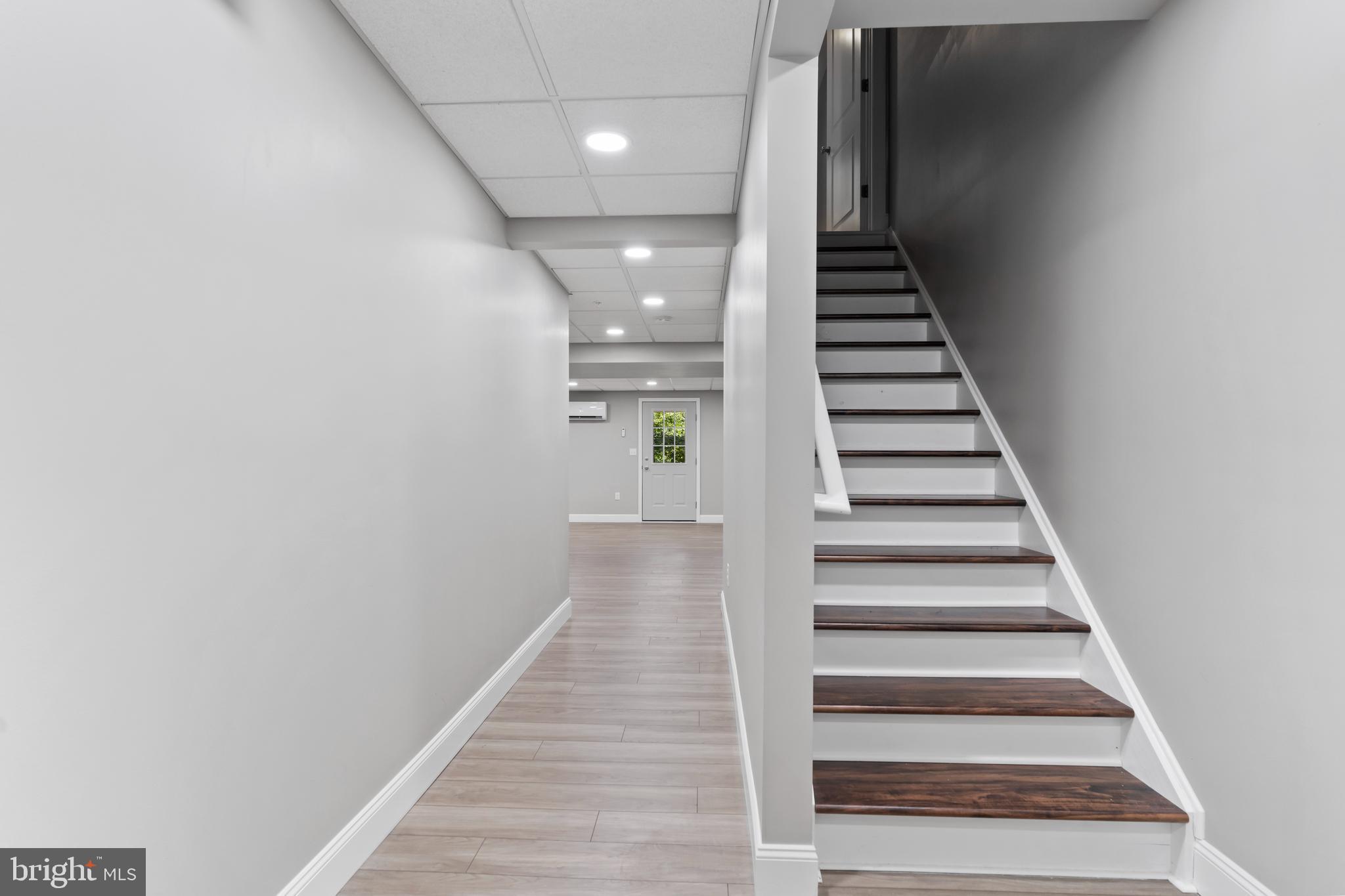 LOCUST RIDGE - Residential