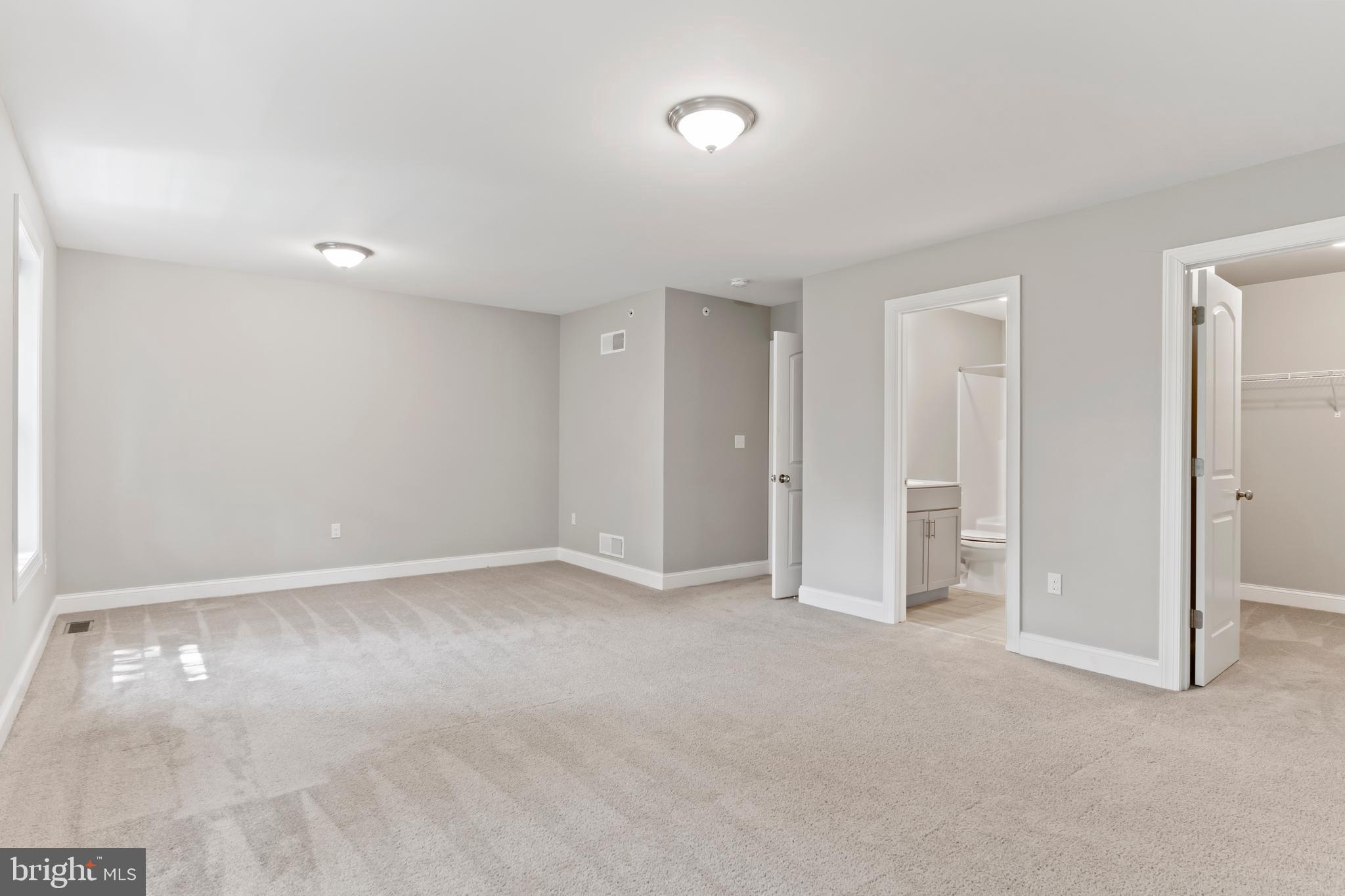 LOCUST RIDGE - Residential