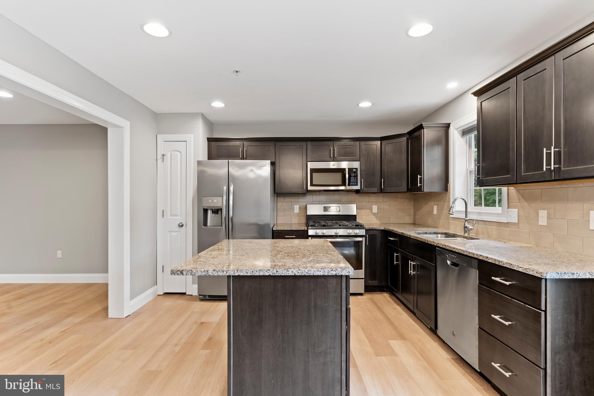 LOCUST RIDGE - Residential