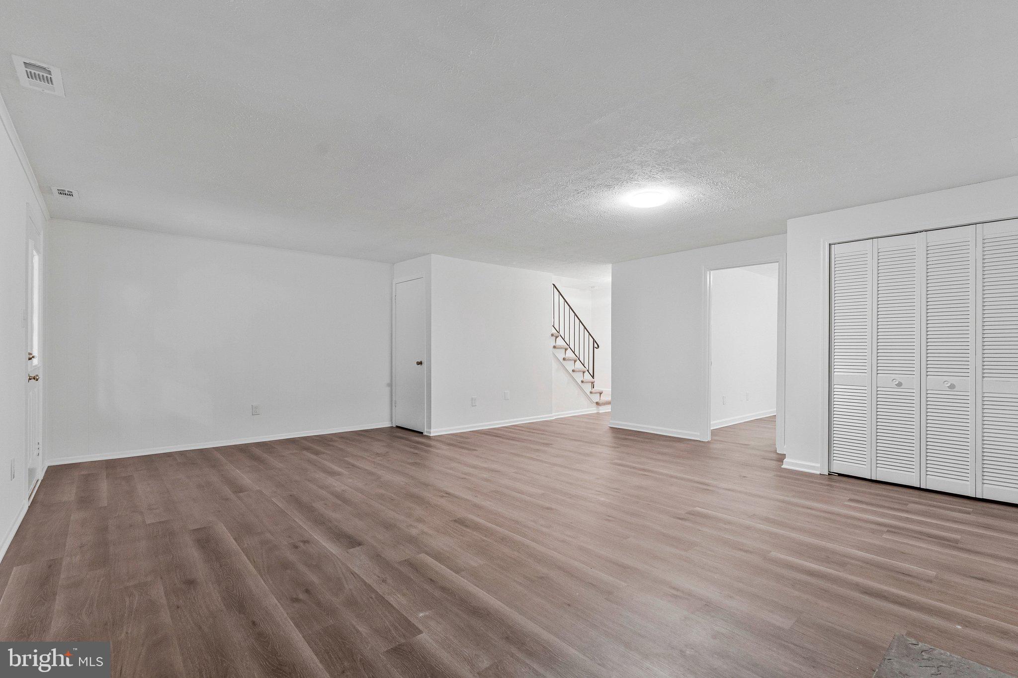 BLAKEVIEW - Residential
