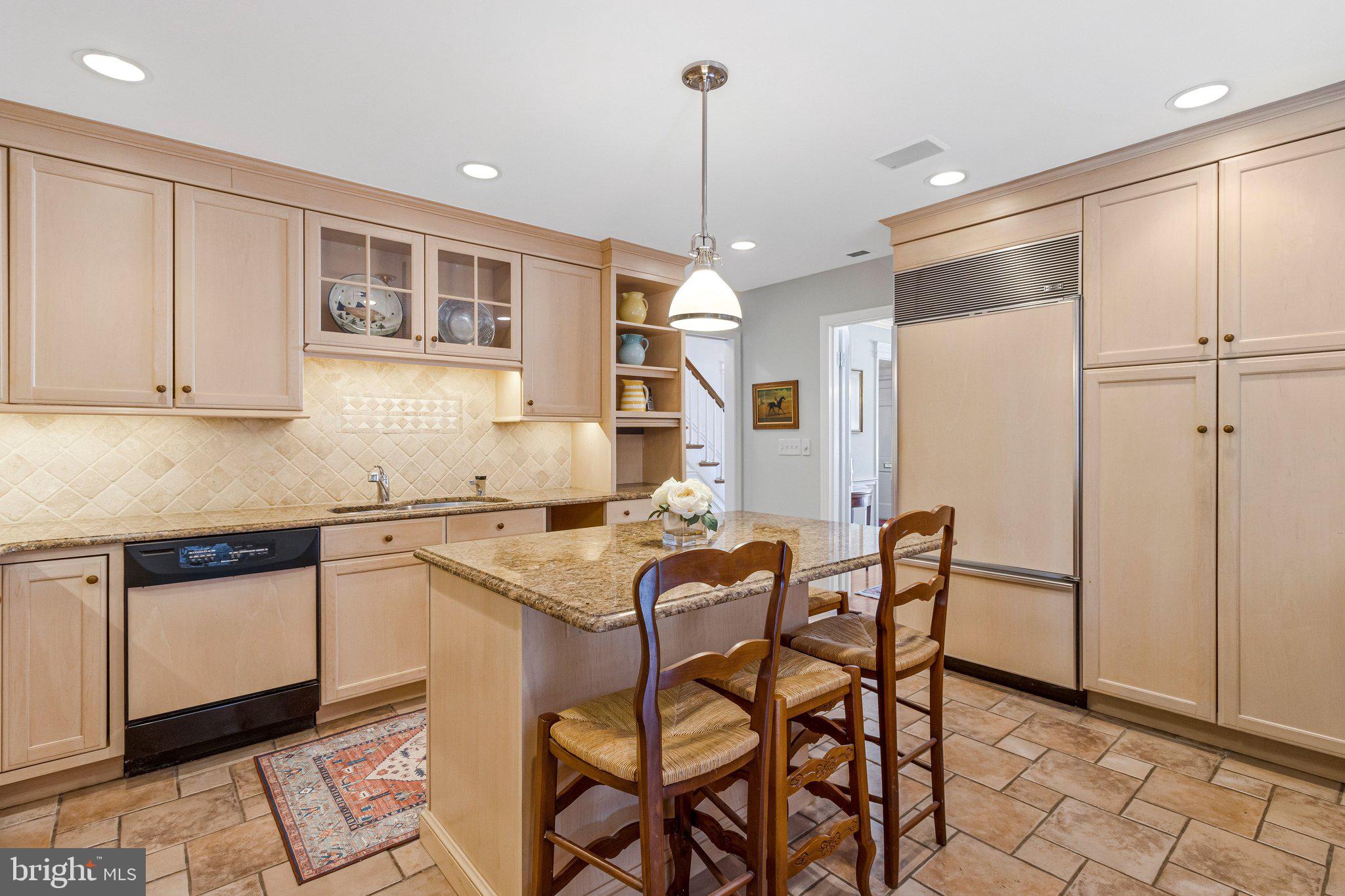 WESTMORELAND HILLS - Residential