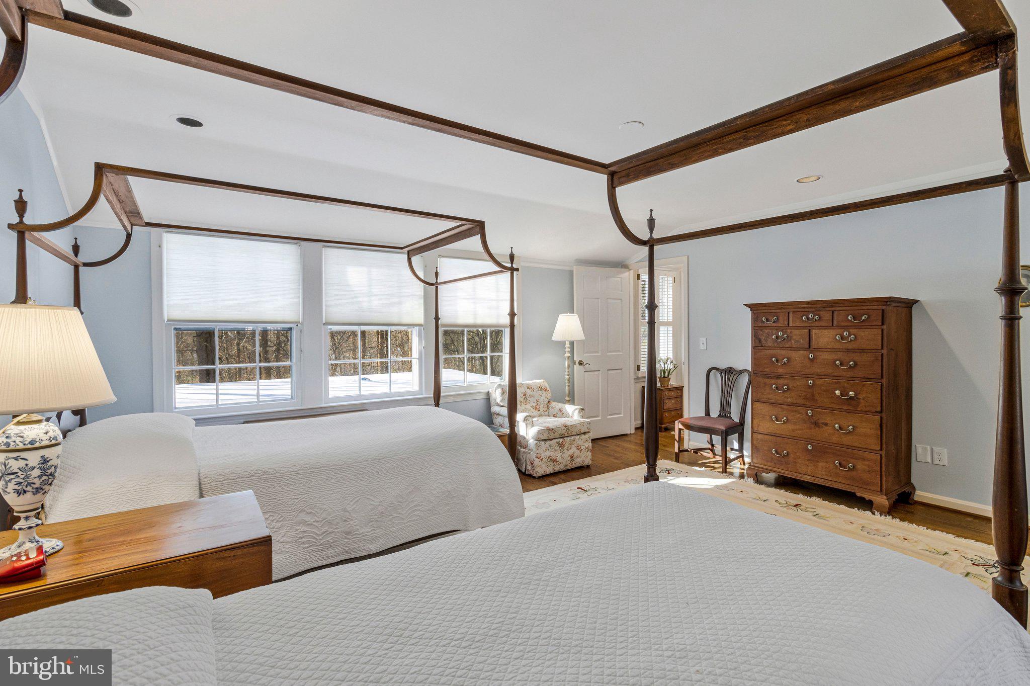 WESTMORELAND HILLS - Residential
