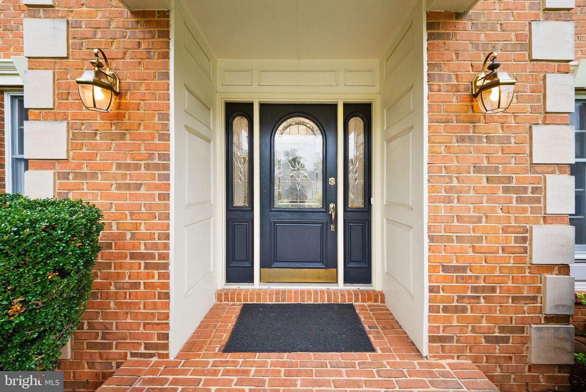 FAIR OAKS HUNT - Residential