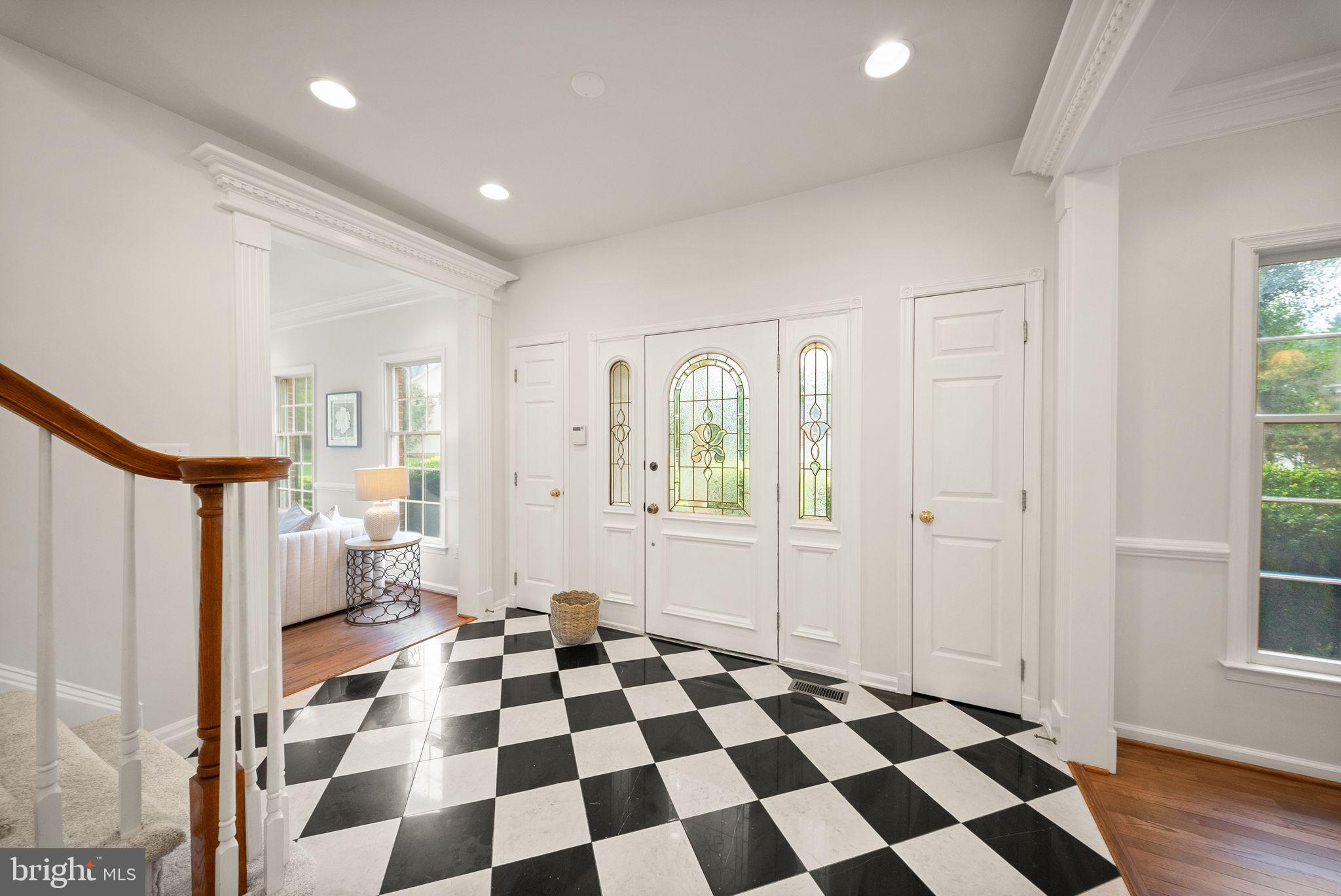 FAIR OAKS HUNT - Residential