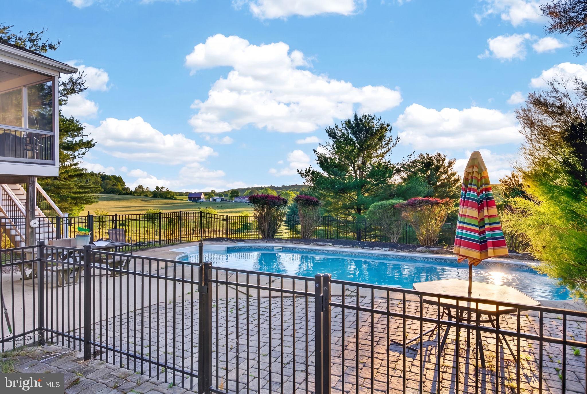 SPRING VALLEY ESTATES - Residential