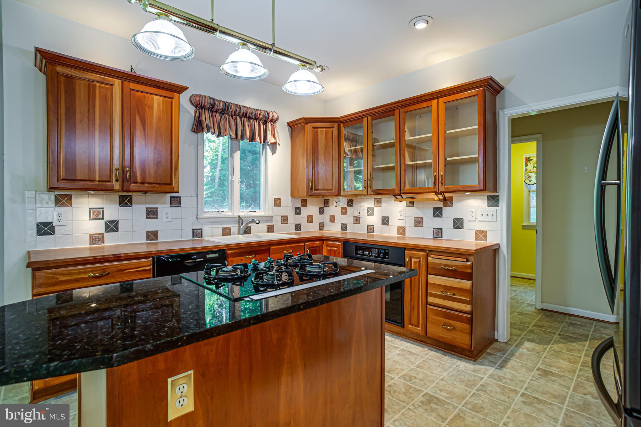 MEADOWBROOK - Residential