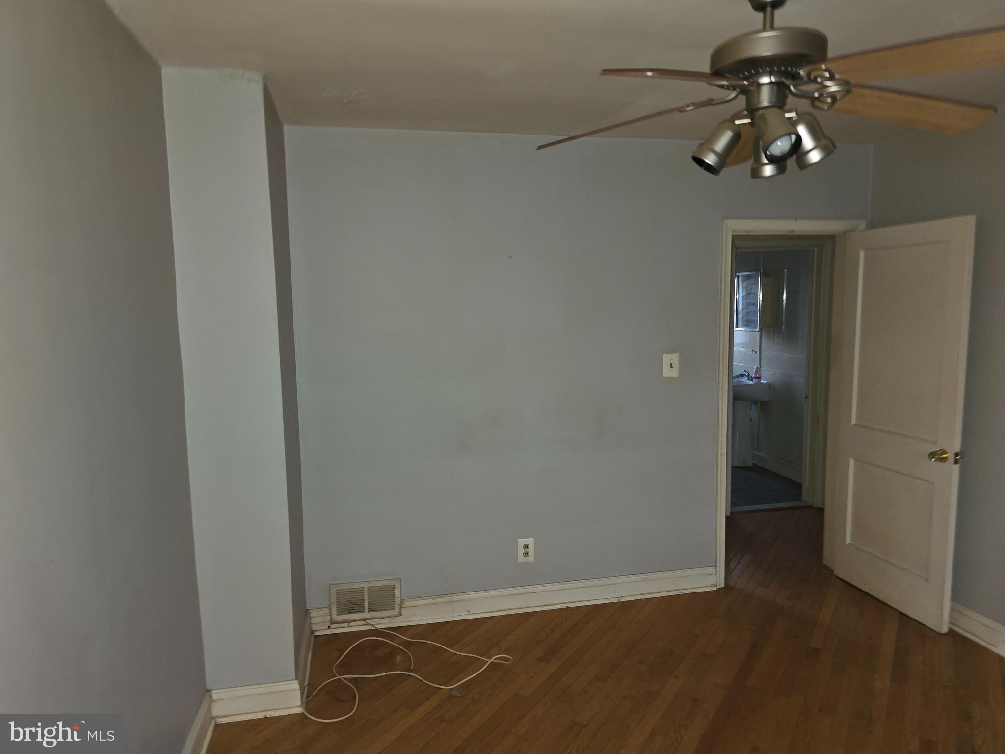 BROOKLYN - Residential