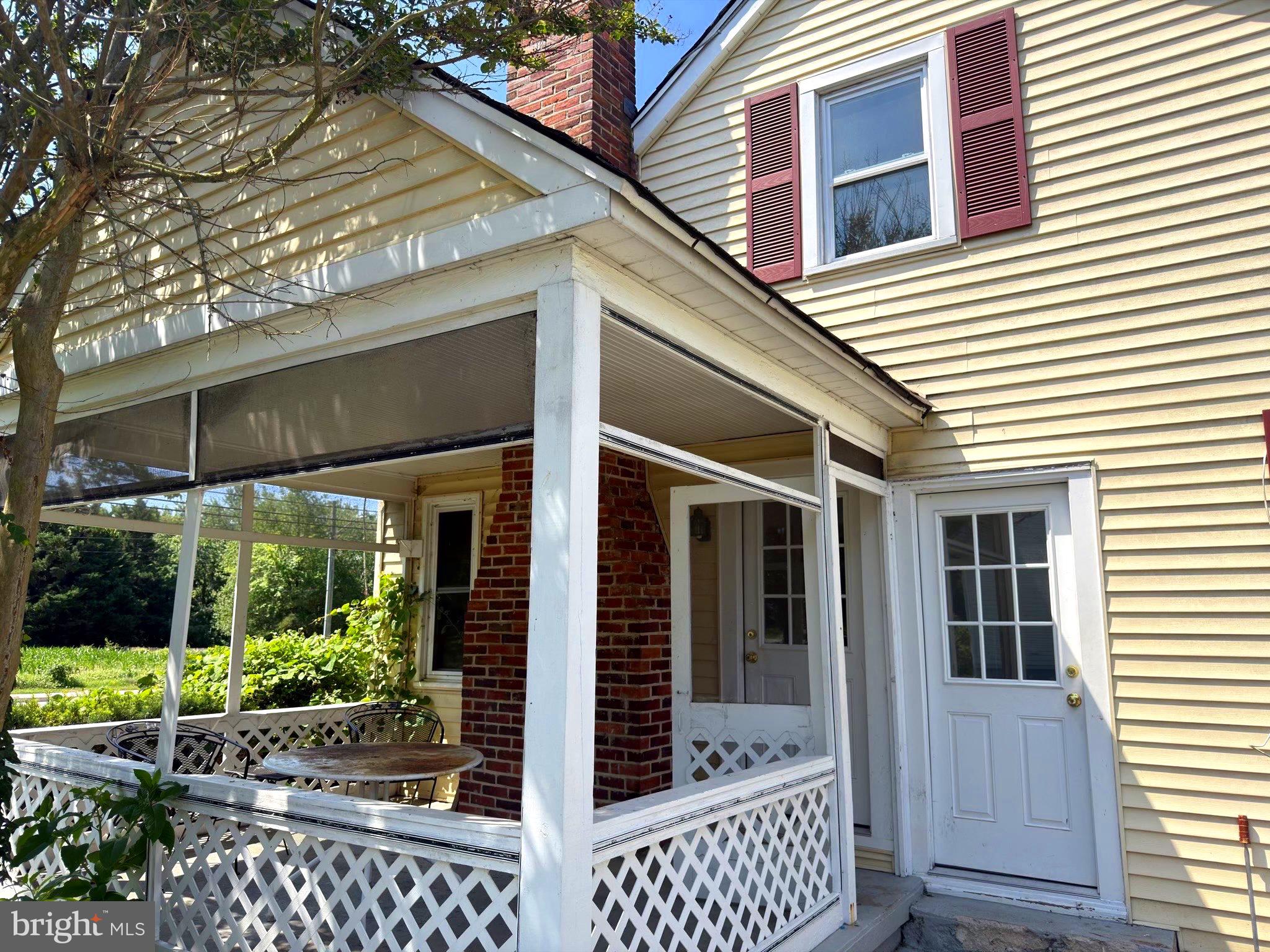 EASTON - Residential