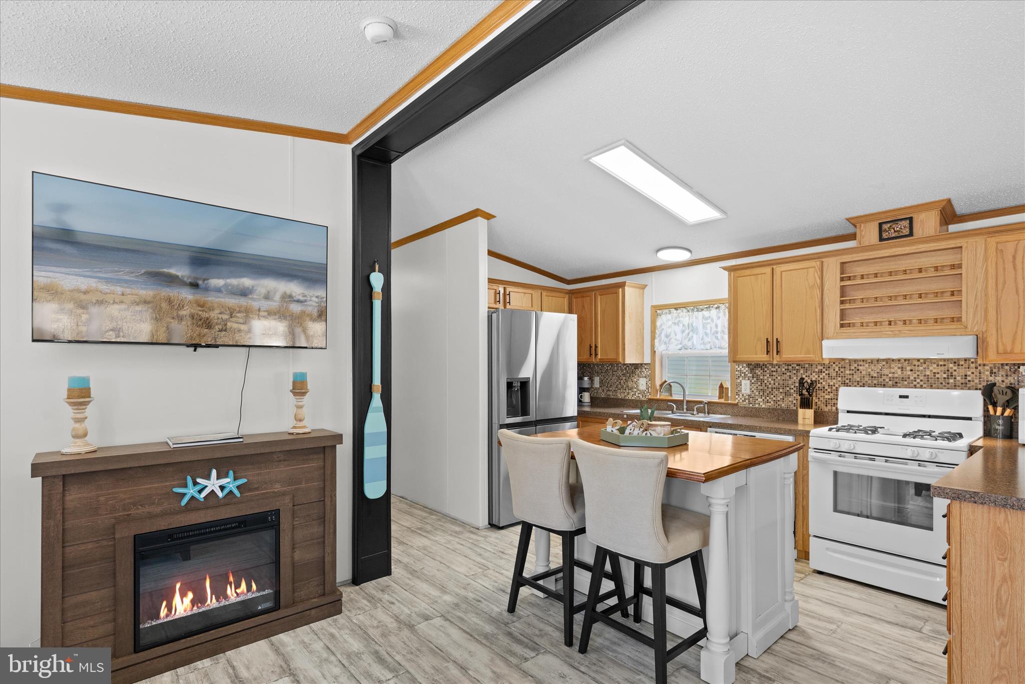 SUN RETREATS REHOBOTH BAY - Residential