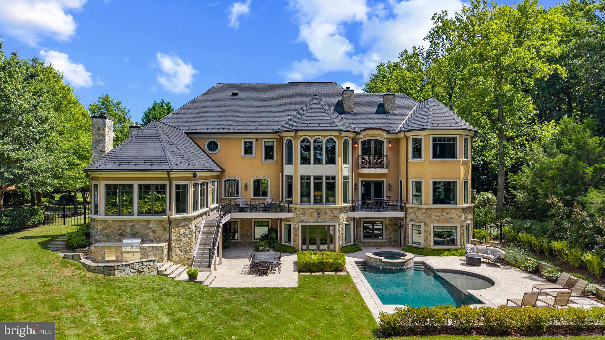 BYWATER ESTATES - Residential