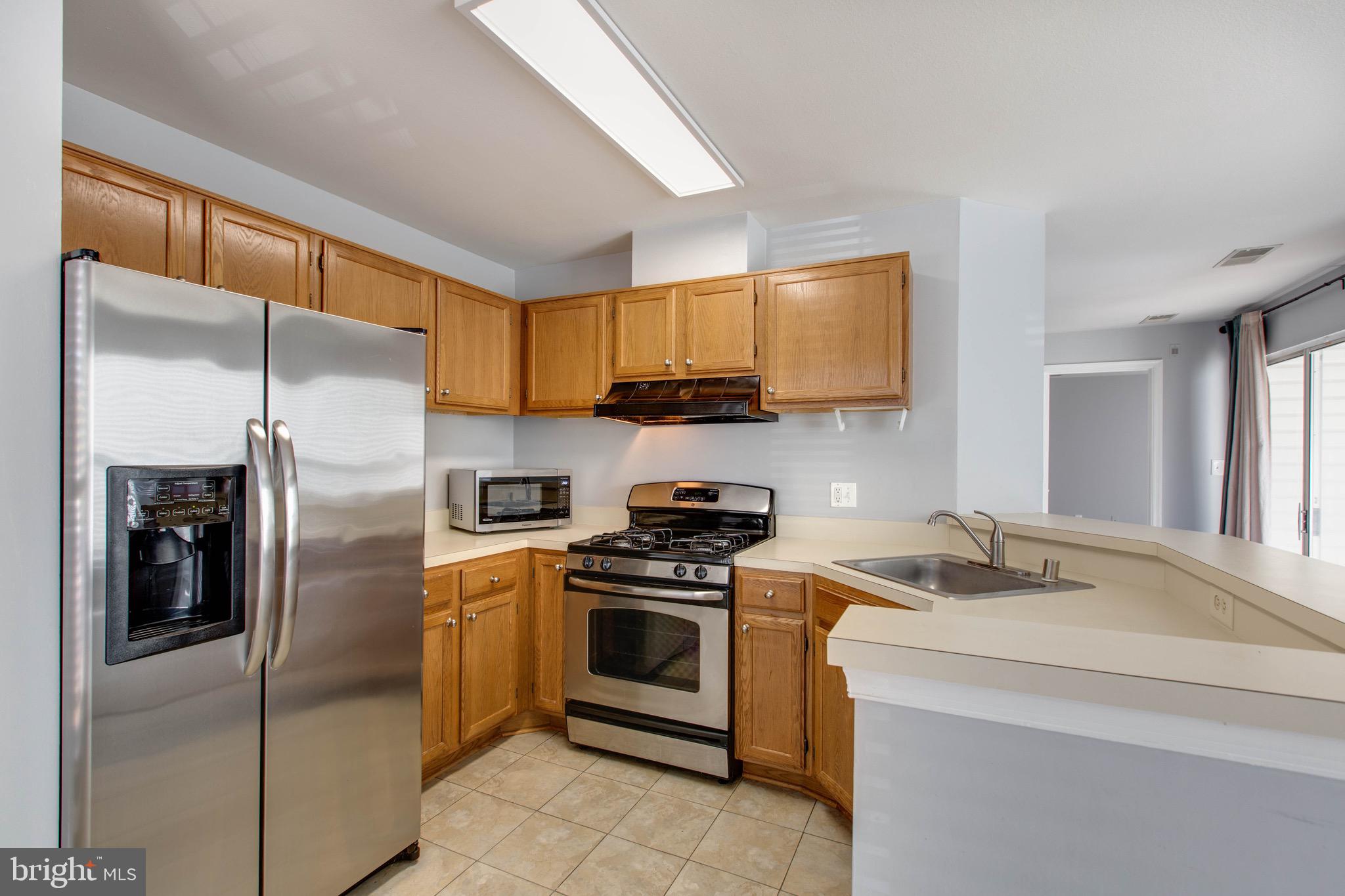 RUSSETT - Residential Lease
