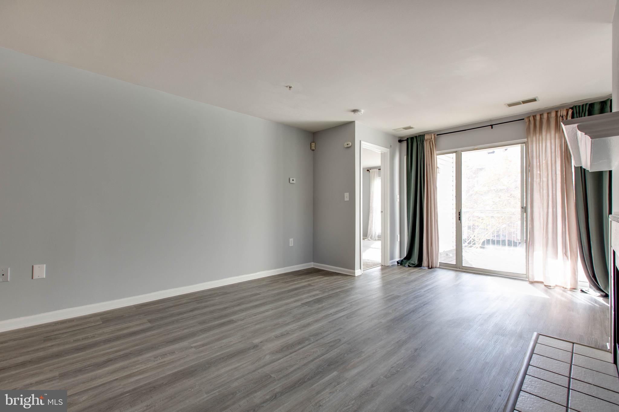RUSSETT - Residential Lease