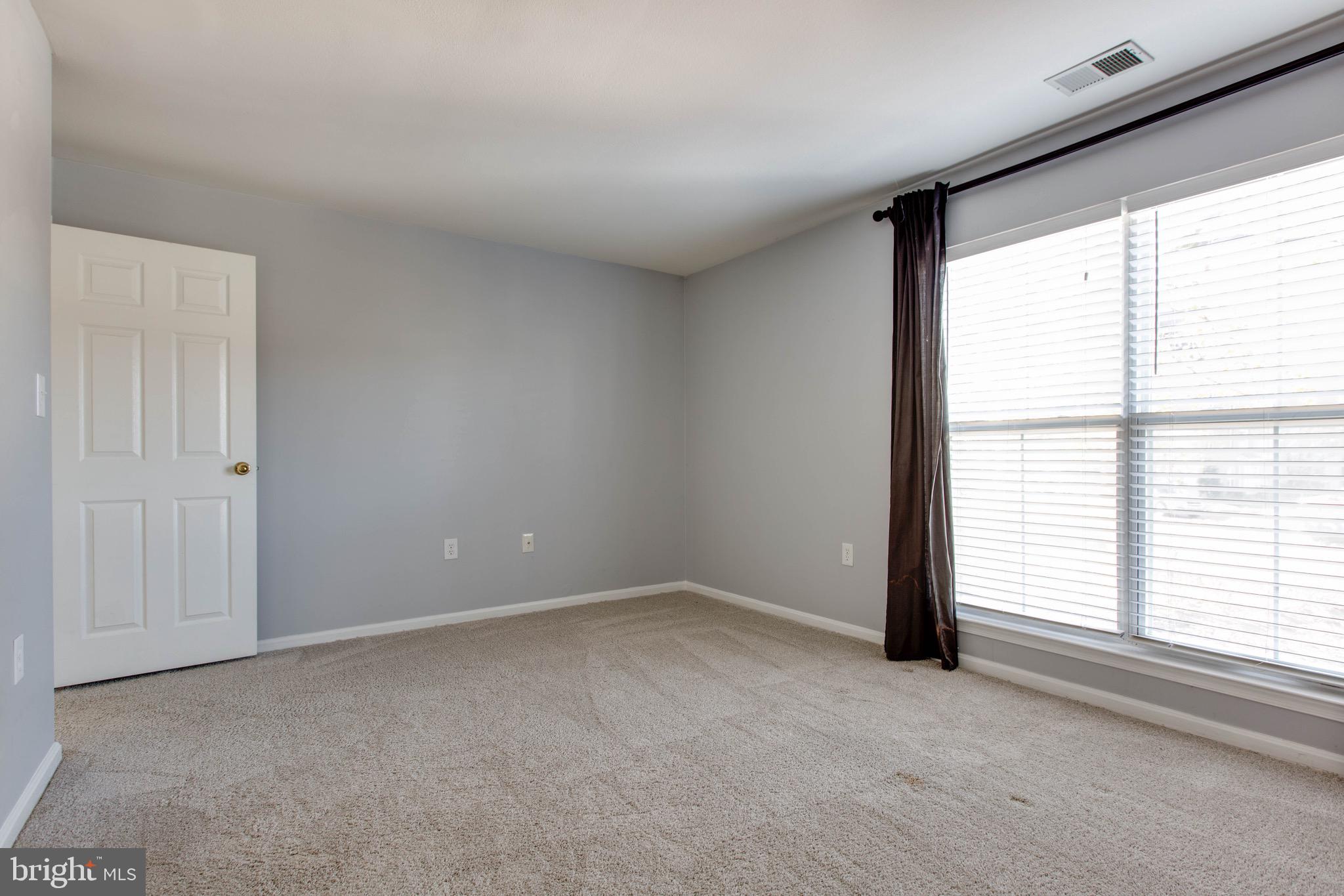 RUSSETT - Residential Lease