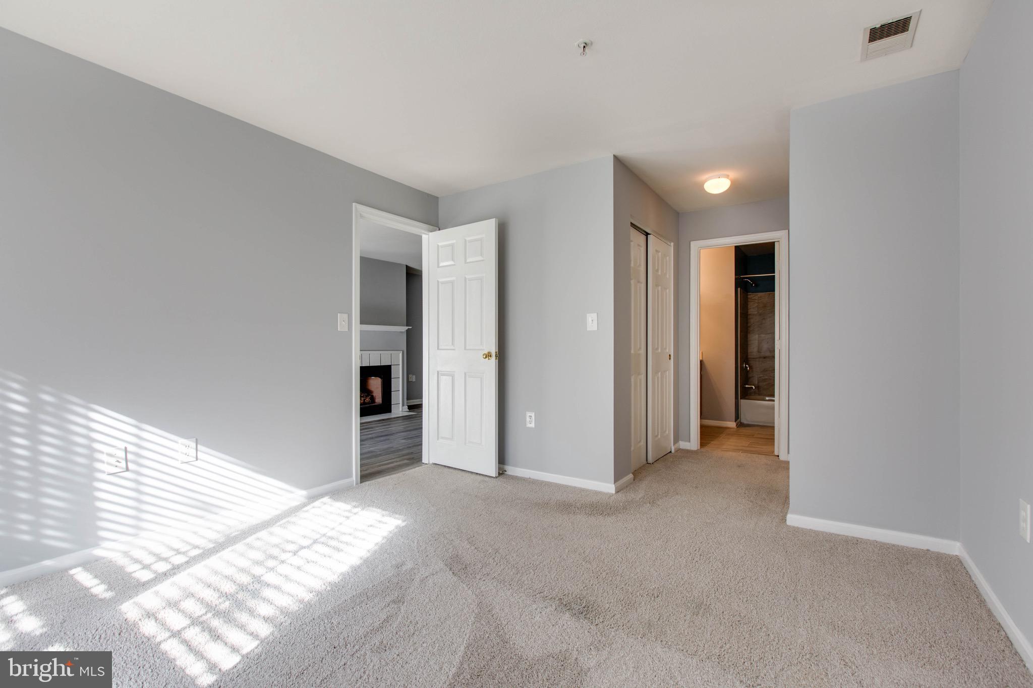RUSSETT - Residential Lease