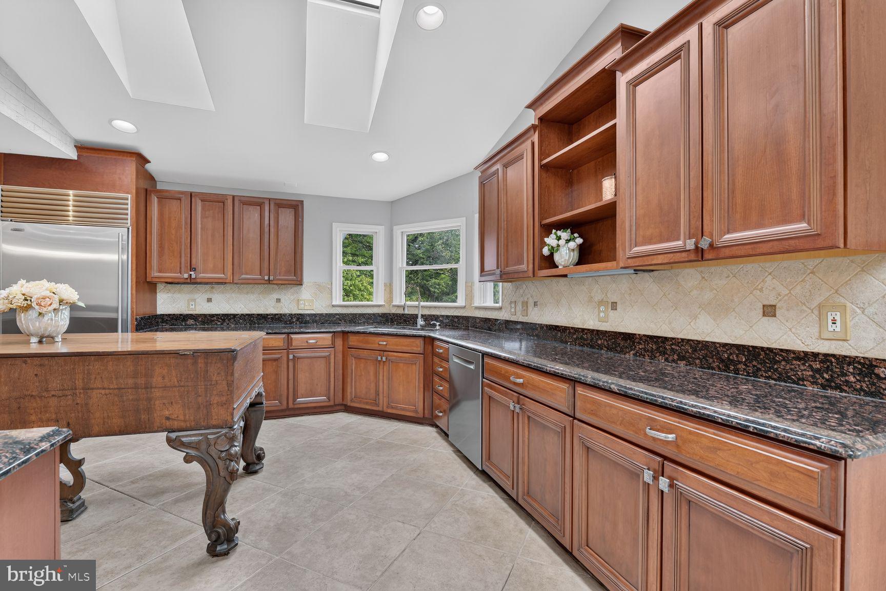 WINDSTONE - Residential