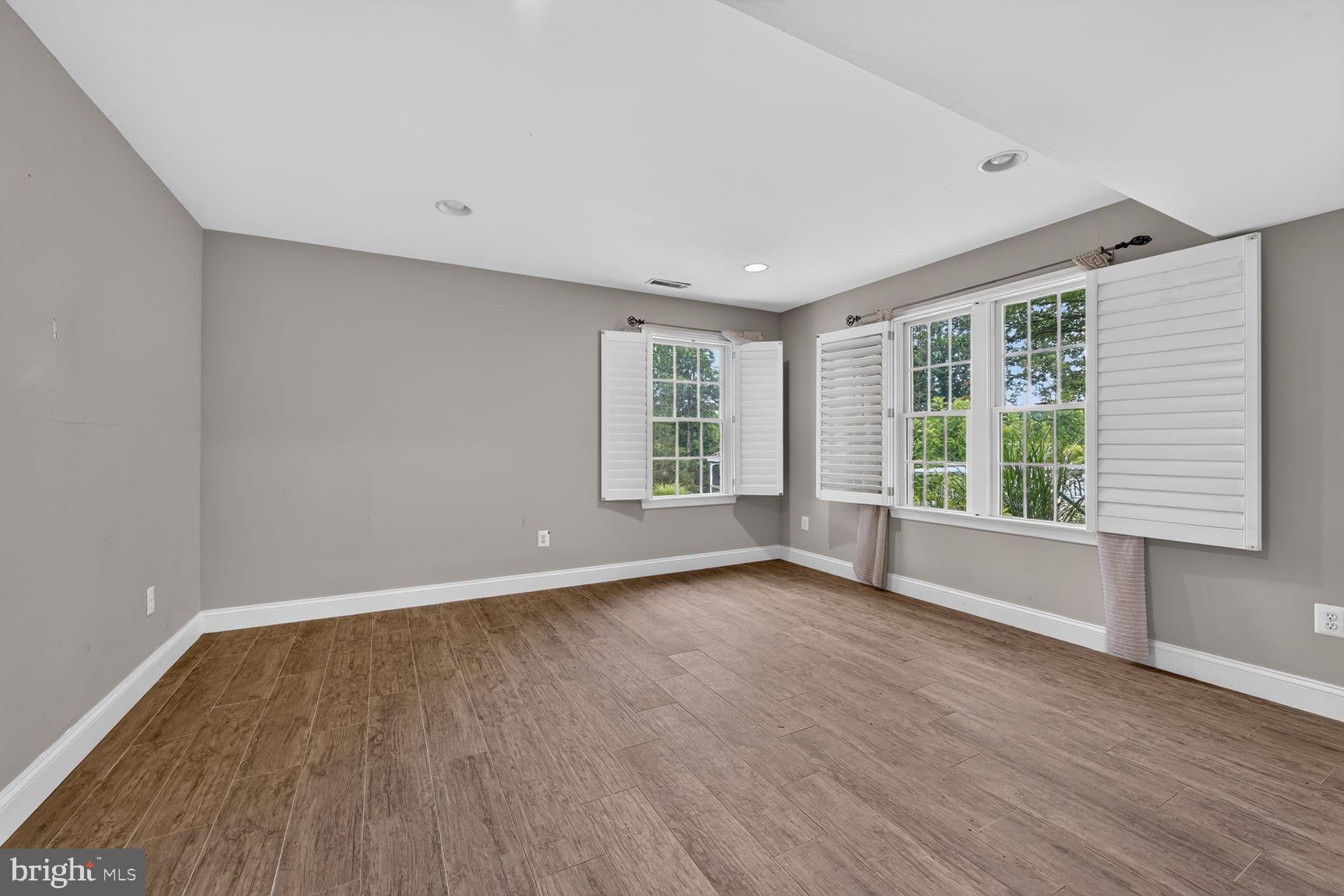 WINDSTONE - Residential