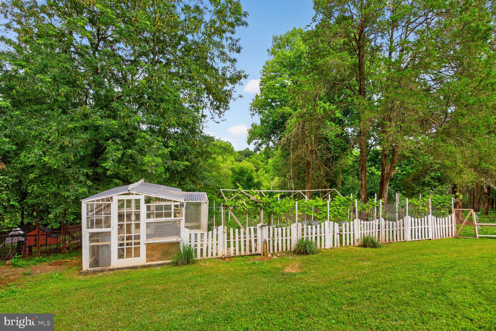WINDSTONE - Residential