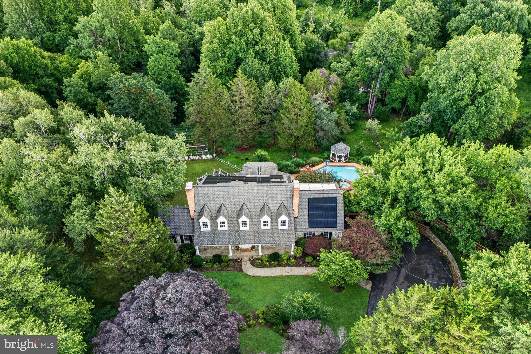 WINDSTONE - Residential