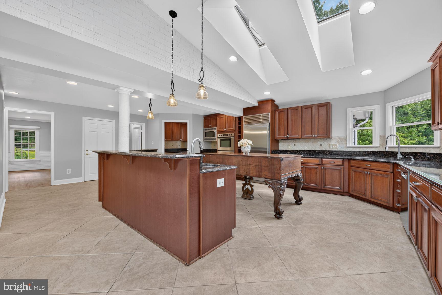 WINDSTONE - Residential