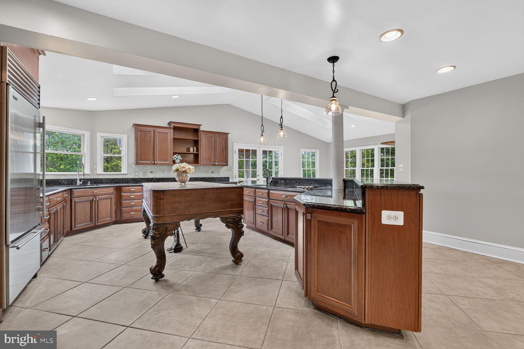 WINDSTONE - Residential