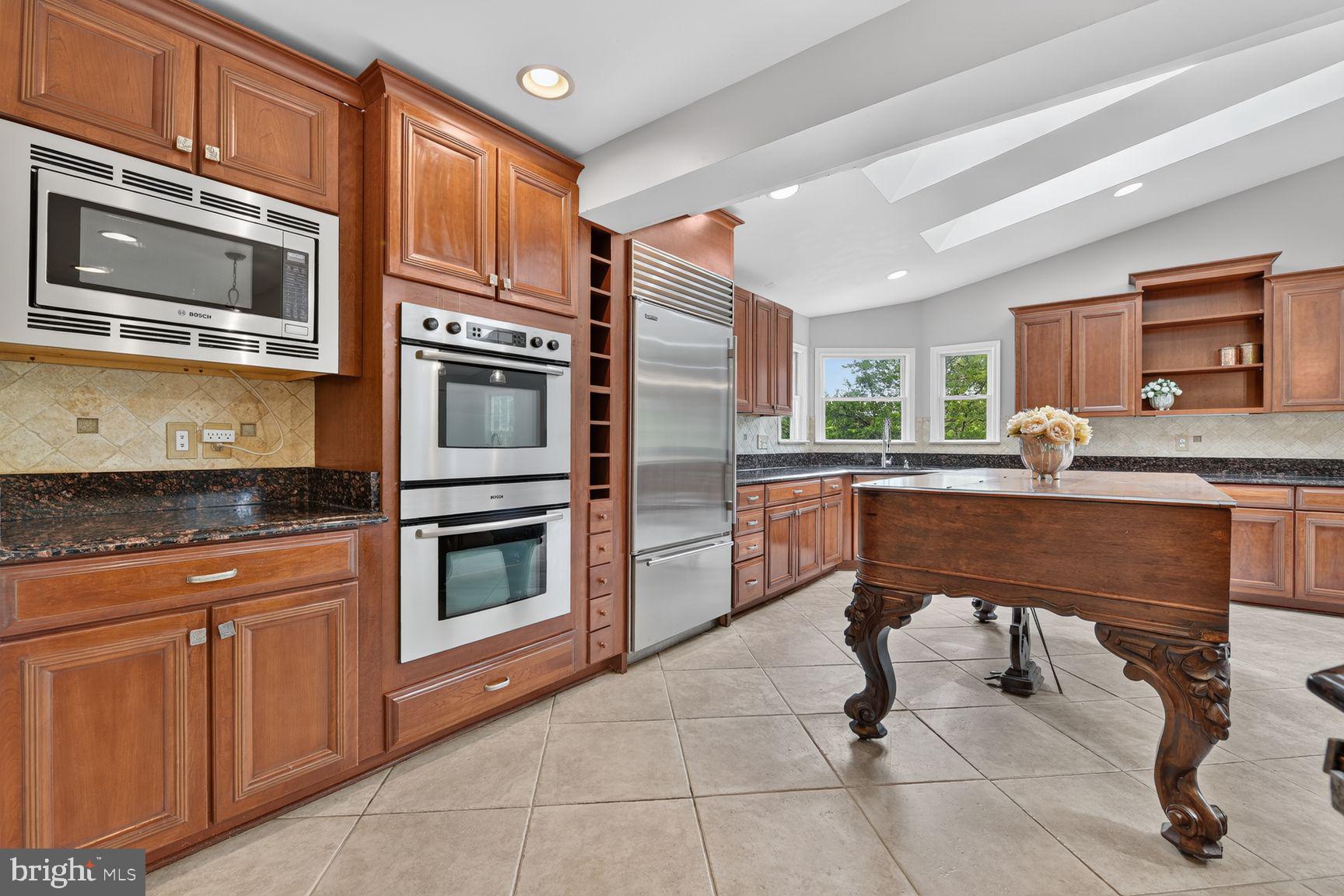 WINDSTONE - Residential