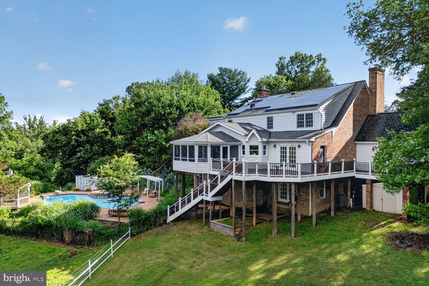 WINDSTONE - Residential