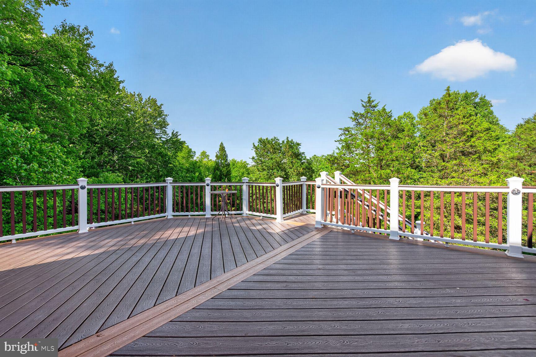 WINDSTONE - Residential