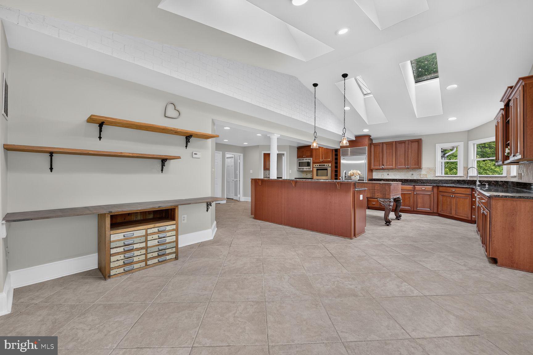 WINDSTONE - Residential