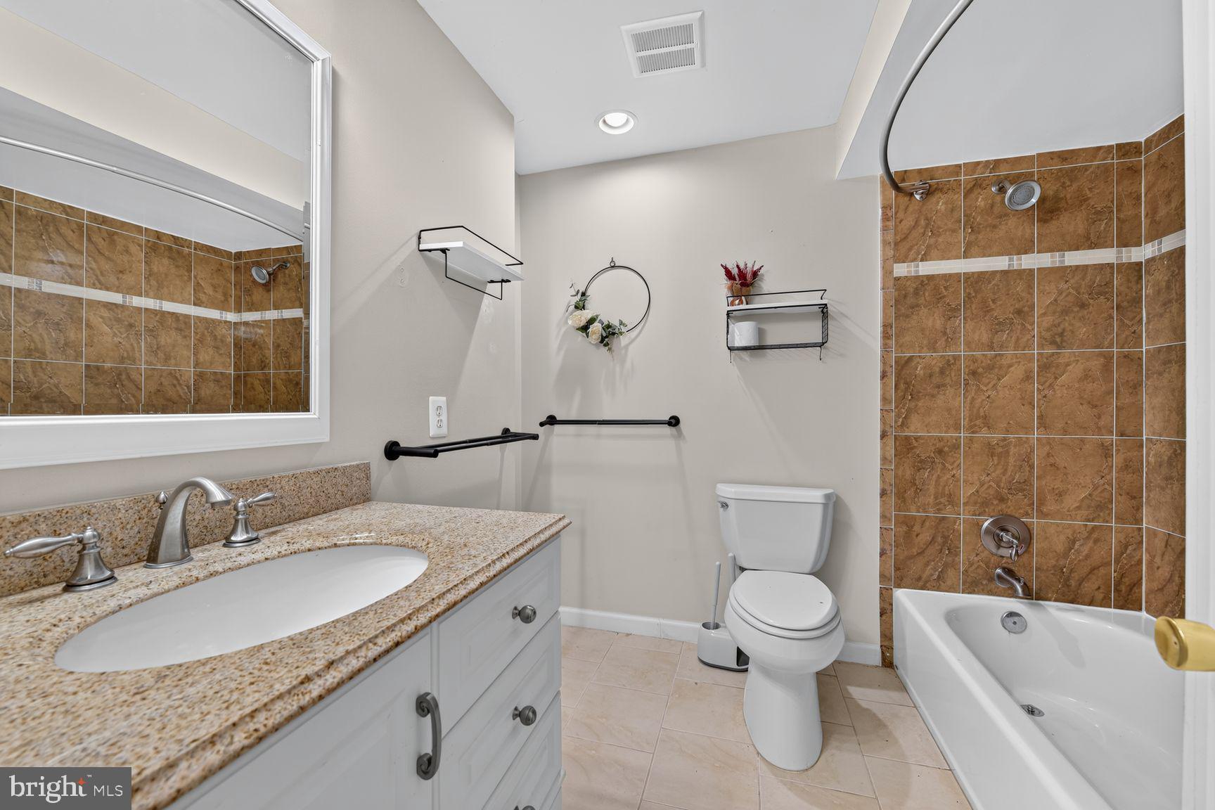 WINDSTONE - Residential