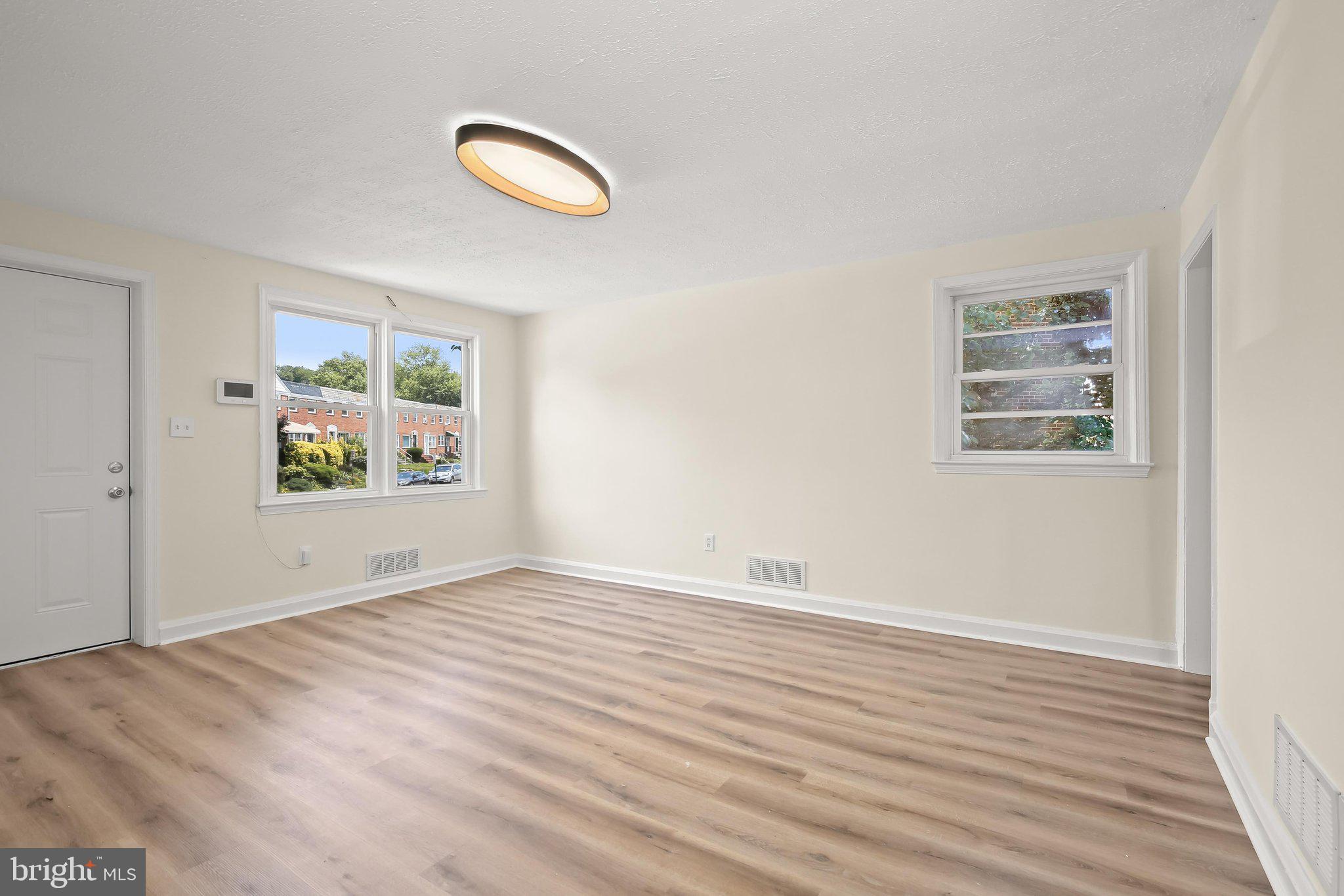 PARKSIDE - Residential