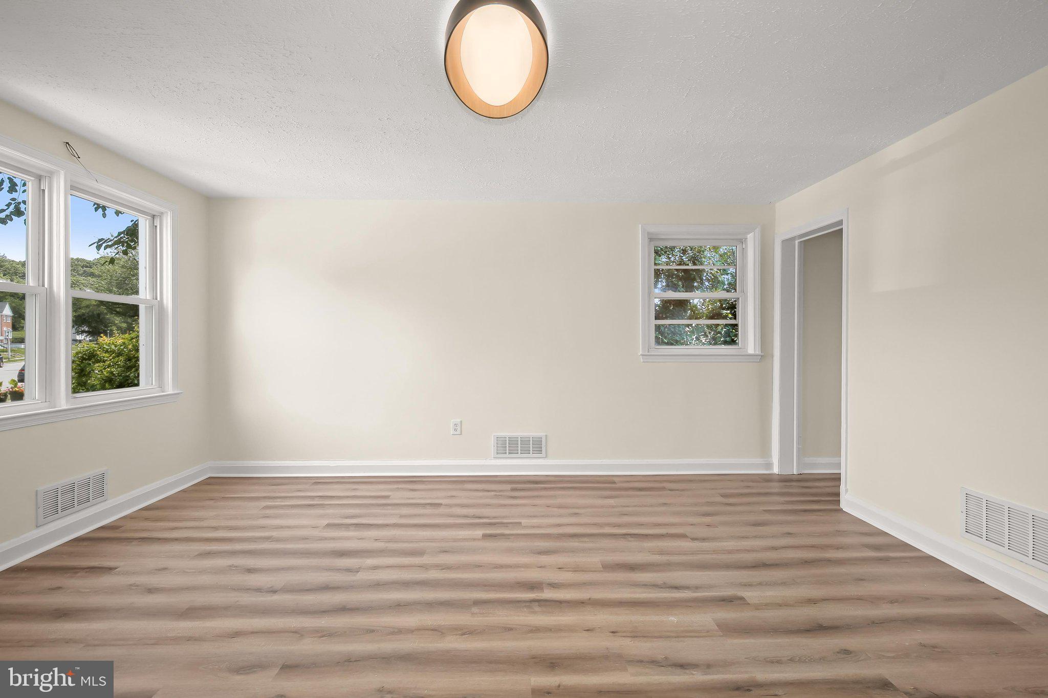 PARKSIDE - Residential