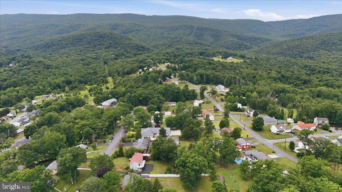 AMCELLE ACRES - Residential