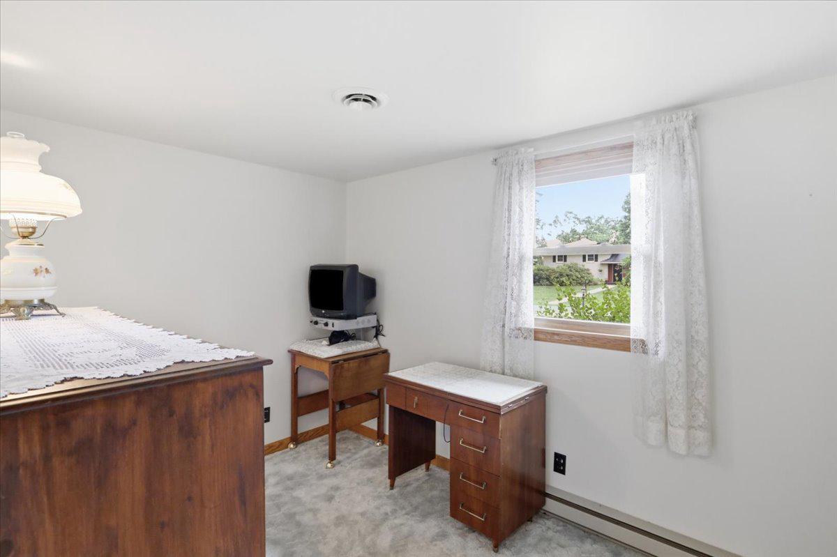 AMCELLE ACRES - Residential