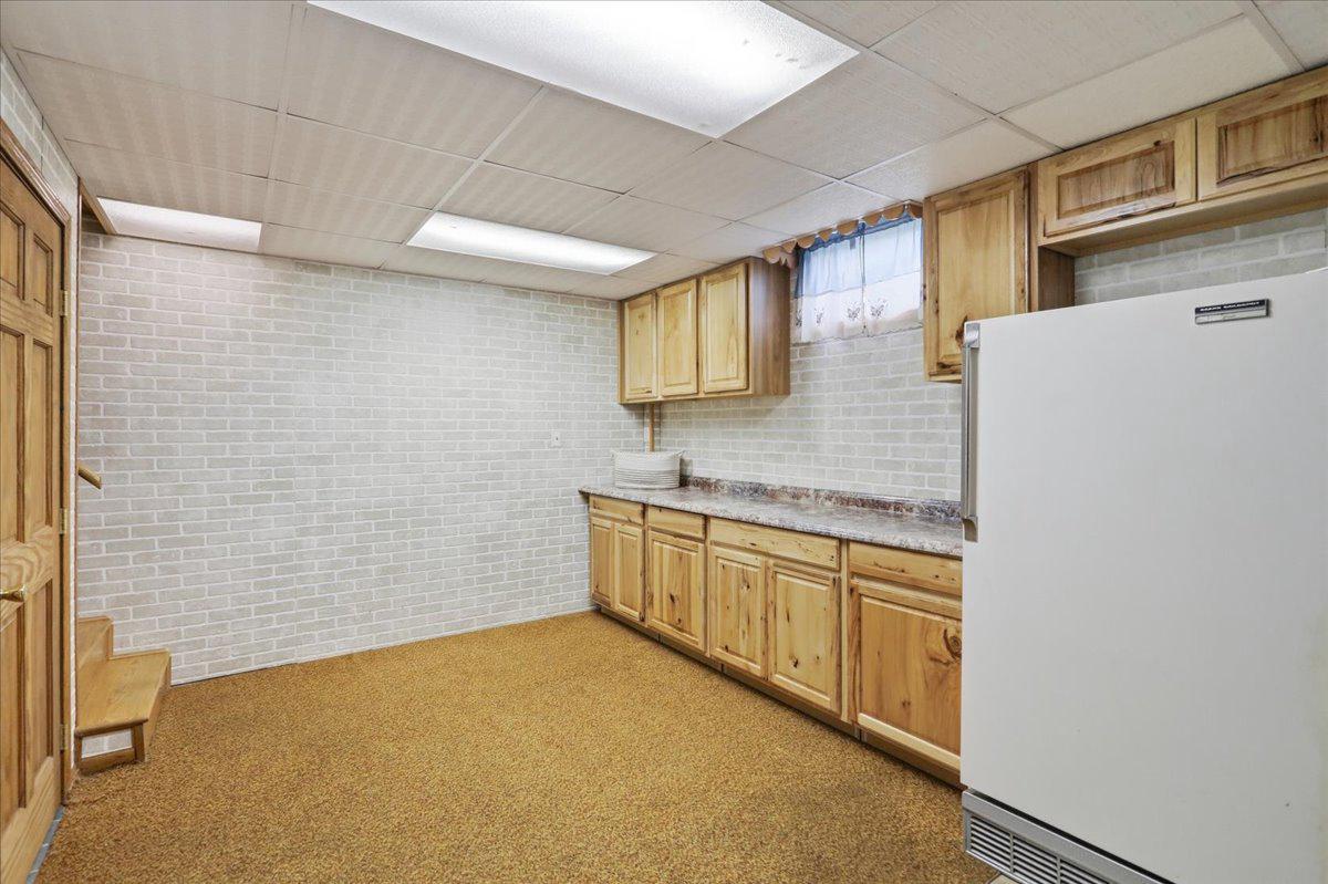 AMCELLE ACRES - Residential