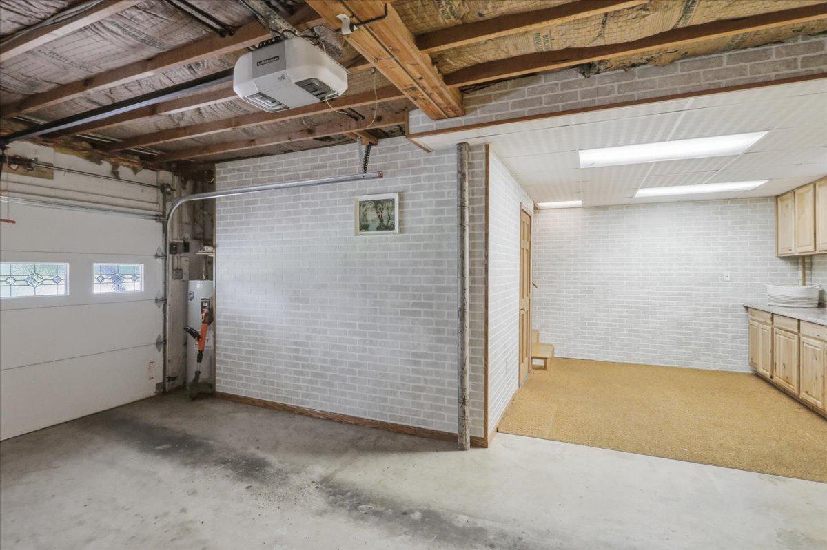 AMCELLE ACRES - Residential