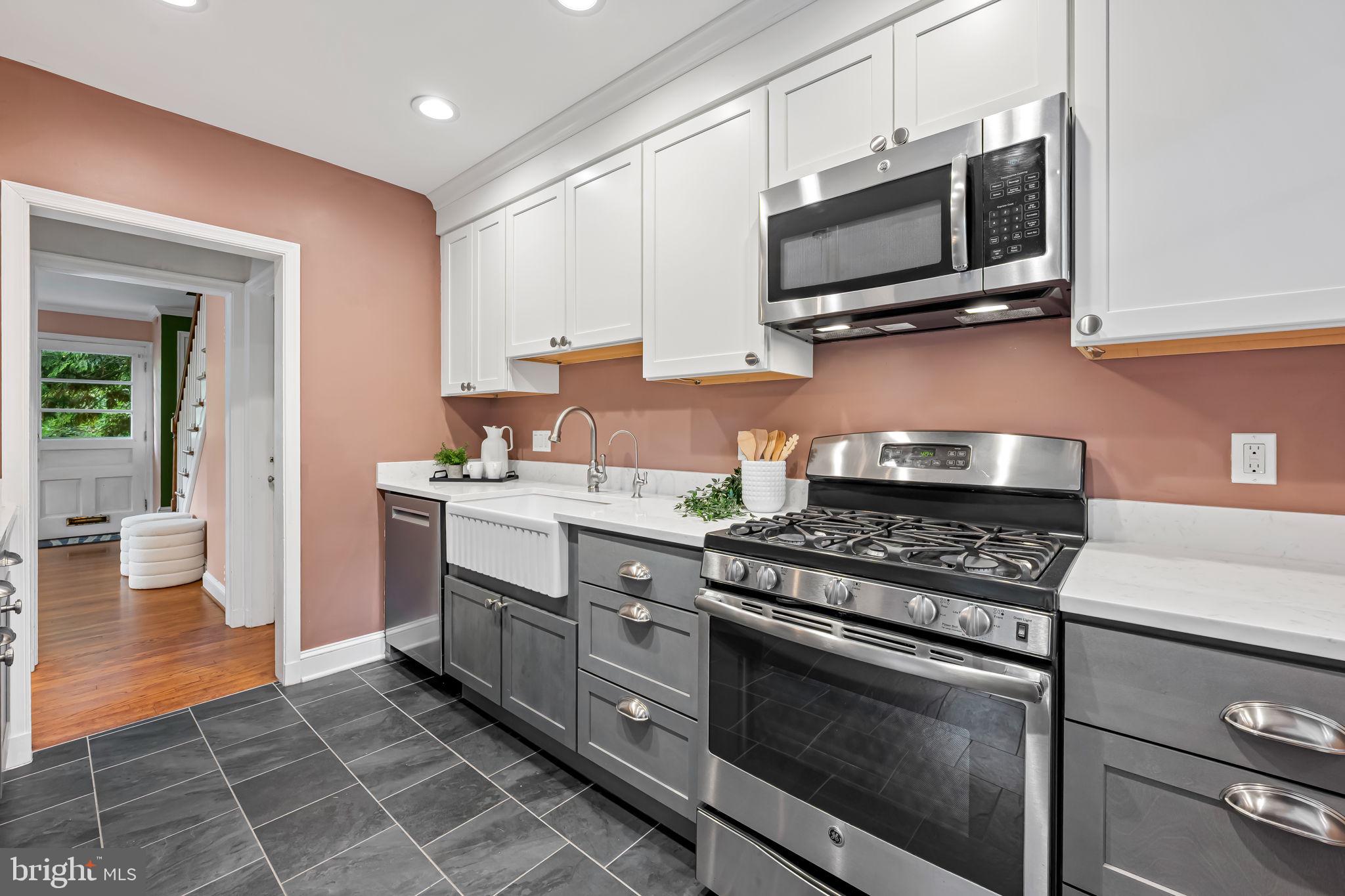 ORIGINAL NORTHWOOD - Residential