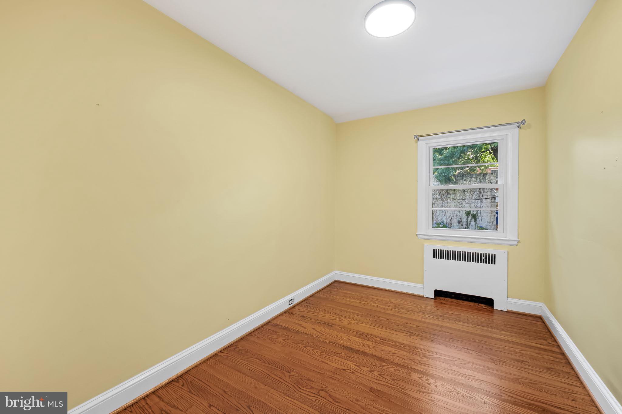 ORIGINAL NORTHWOOD - Residential